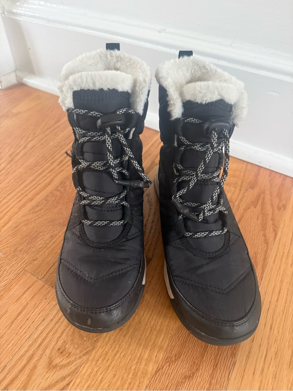 SOREL GIRLS WHITNEY II SHORT LACE SNOW BOOT BLACK KIDS - Picture 2 of 8